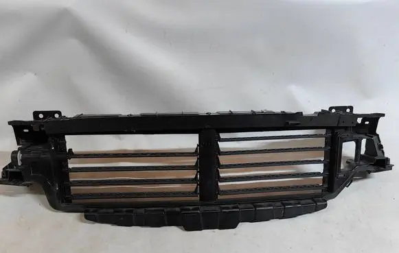 Volvo XC60 Intercooler air guide/duct channel 31425365