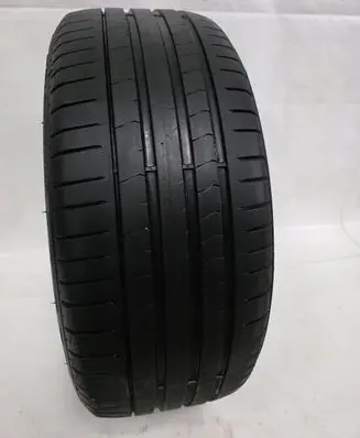 BMW 7 F01 F02 F03 F04 R20 summer tire 35R20