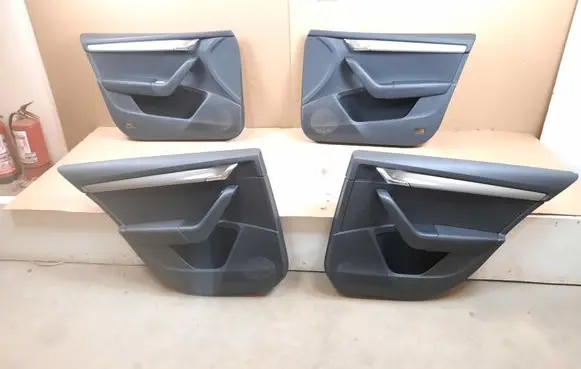 Skoda Octavia Mk3 (5E) Door card panel trim set 5E9867024H 5E9867023H 5E1867014