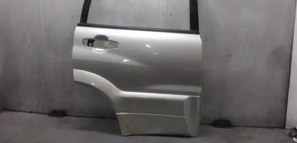 Suzuki Grand Vitara I Rear door