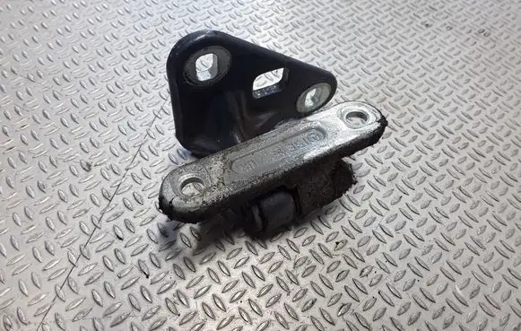 Mercedes-Benz E W211 Front door lower hinge 