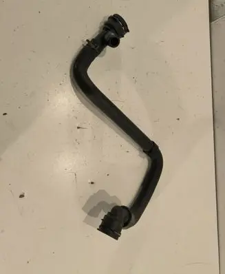Opel Insignia A Coolant pipe/hose 