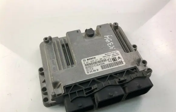 Peugeot 208 Other control units/modules 9807984080 K394
