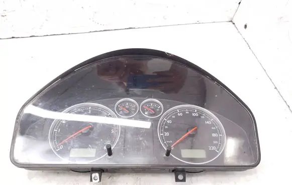 Volkswagen Sharan Speedometer (instrument cluster) 7M3920800C YM2110849ZA