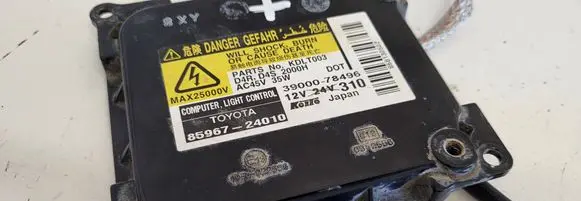 Toyota Verso Headlight ballast module Xenon 8596724010 MAX250000 3900078496