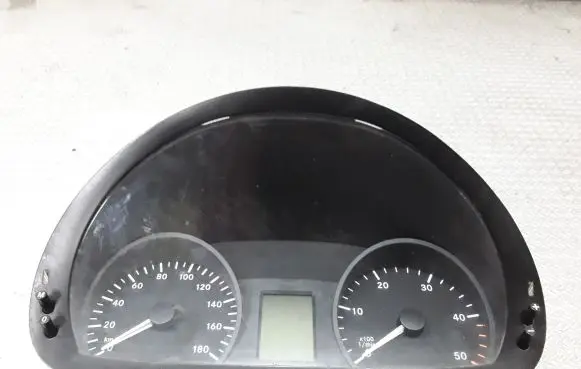 Mercedes-Benz Sprinter W906 Speedometer (instrument cluster) A9064465821