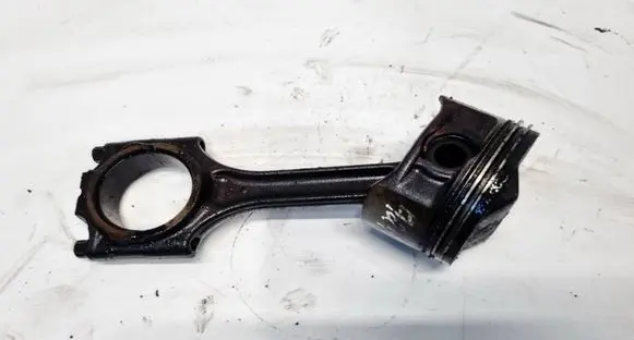 Volvo S40, V40 Piston with connecting rod 