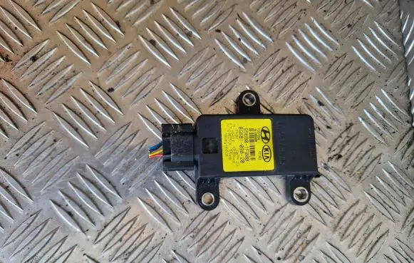 KIA Sportage ESP acceleration yaw rate sensor BG68109820 101380008