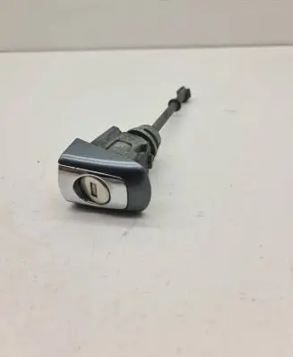 Citroen C5 Front door lock (next to the handle) 