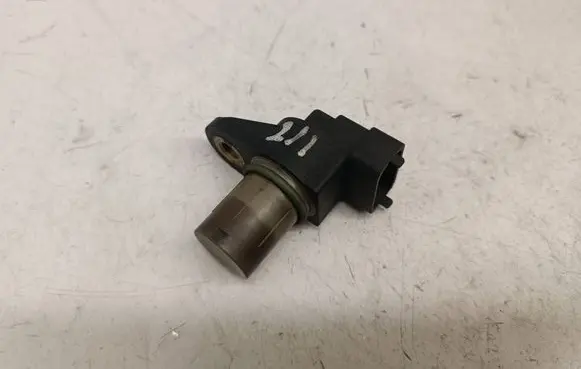 Mercedes-Benz E W211 Camshaft position sensor A0031539728 0031539728