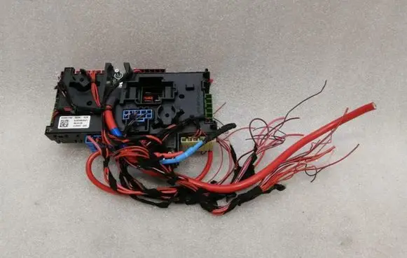 Mercedes-Benz C W205 Fuse module A2059068501