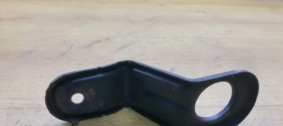 Opel Antara Radiator mount bracket