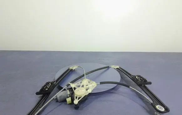 Audi Q7 4M Rear door window regulator with motor 4M0839461A