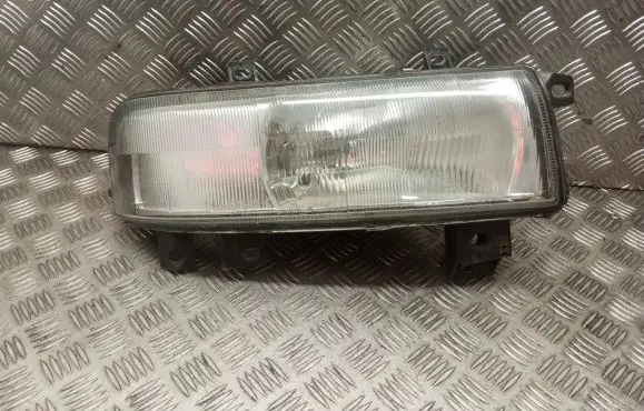 Renault Master II Headlight/headlamp 7701044520F