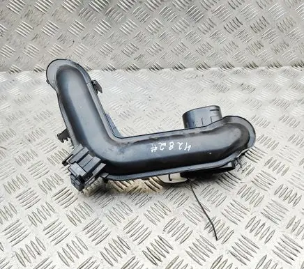 Audi A1 Air intake duct part 04C145673B