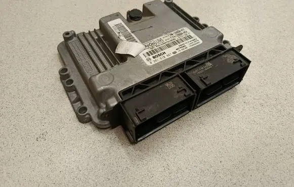 Ford Focus Engine control unit/module F1FA12A650ATF 0261S12867 F1FA12B684AEA