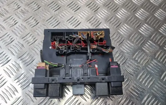 Volkswagen PASSAT B6 Comfort/convenience module 3C0937049AD