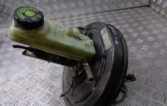 Renault Scenic II - Grand scenic II Brake booster 8200453735