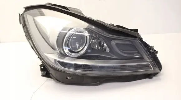 Mercedes-Benz C W204 Headlight/headlamp
