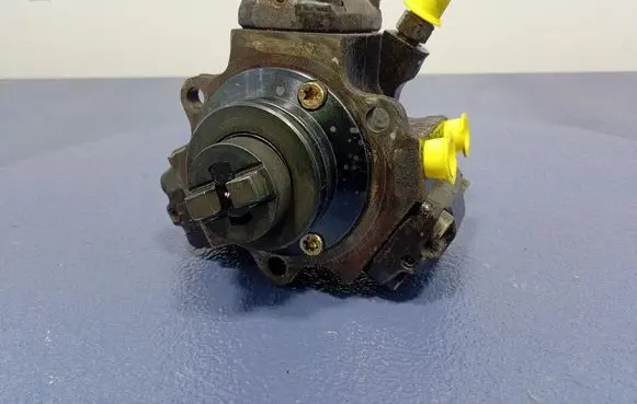 Hyundai Santa Fe Fuel injection high pressure pump 3310027900