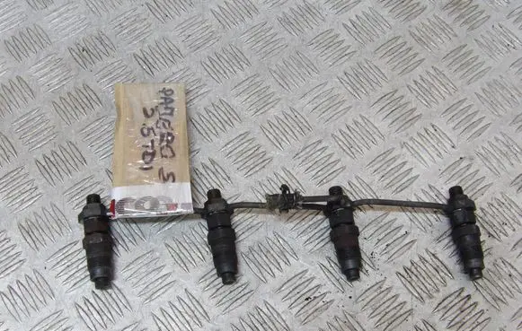 Mitsubishi Pajero Sport I Fuel injector 