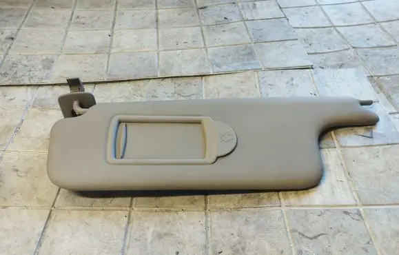 Renault Megane II Sun visor