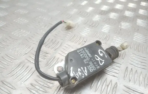 Mazda 626 Tailgate boot lock/latch motor 8300009660 G14S62350