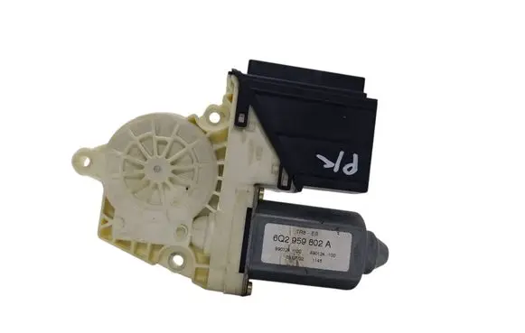 Seat Ibiza III (6L) Front door window regulator motor 6Q2959802A 990124100 A90124100