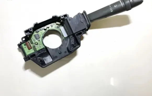 Volvo S60 Wiper control stalk 8666597