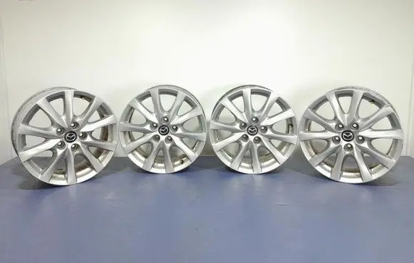 R18 alloy rim