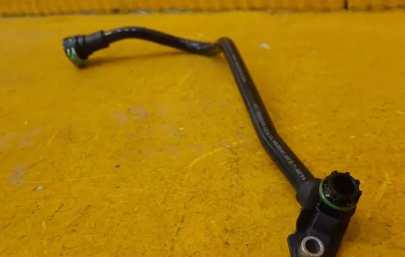 BMW 3 G20 G21 Gearbox oil cooler pipe/hose 8654879