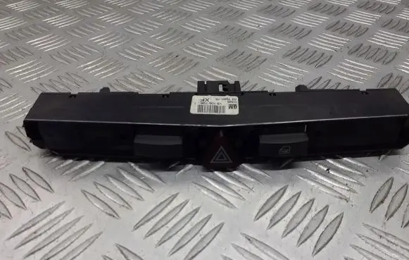 Opel Astra H Hazard light switch 13100105