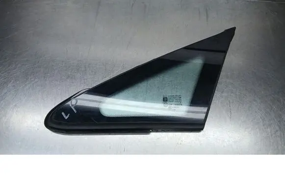 Opel Corsa D Rear side window 13188024