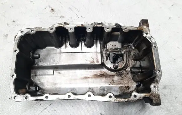 Volkswagen PASSAT B6 Oil sump 03G103603