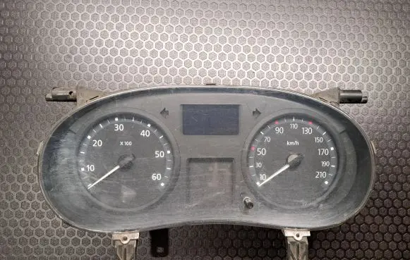 Renault Trafic II (X83) Speedometer (instrument cluster) 216709164