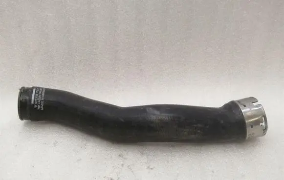 Porsche Panamera (970) Intercooler hose/pipe 97011017371