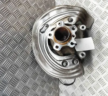 BMW i4 Front wheel hub 6871338 6893260