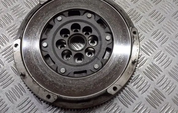 Ford Mondeo Mk III Dual mass flywheel 