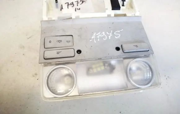 Volkswagen Jetta V Front seat light 1k0947105