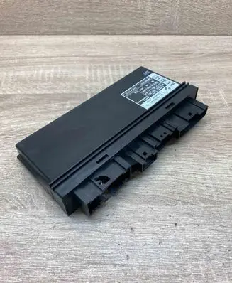BMW 5 E60 E61 Comfort/convenience module 9136040 5WK49110