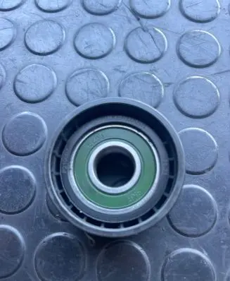 BMW 3 E90 E91 Belt tensioner pulley P210007 6203