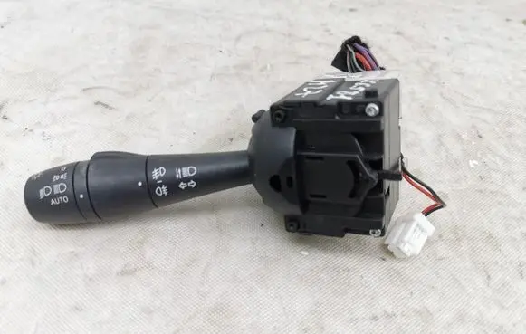 Renault Captur Light switch 255676085R