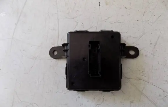 Audi Q4 e-tron Keyless (KESSY) go control unit/module 5WA959436P