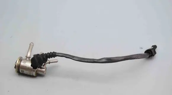BMW X5 G05 AdBlue injector 9887955