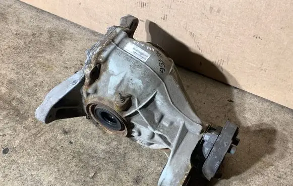 Mercedes-Benz ML W166 Rear differential 1663502714