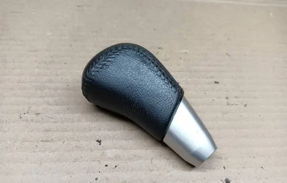 Gear lever shifter trim leather/knob