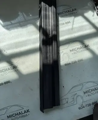 Mercedes-Benz 190 W201 Rear sill (body part) 345362312