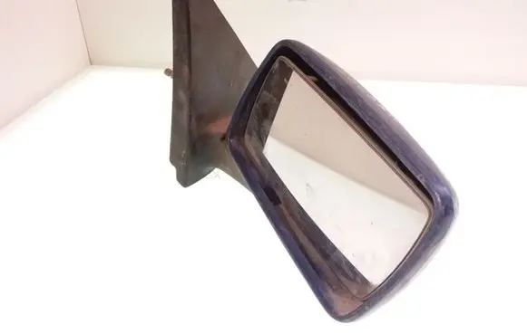 Manual wing mirror