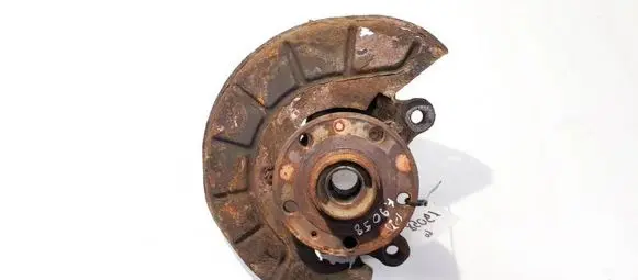 Front wheel hub