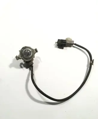 Toyota Hilux (AN10, AN20, AN30) Number plate light E130181